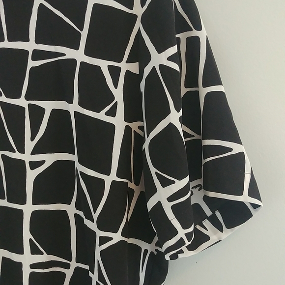 Liz Baker Art Deco Patterned Shirt - Picture 4 of 9